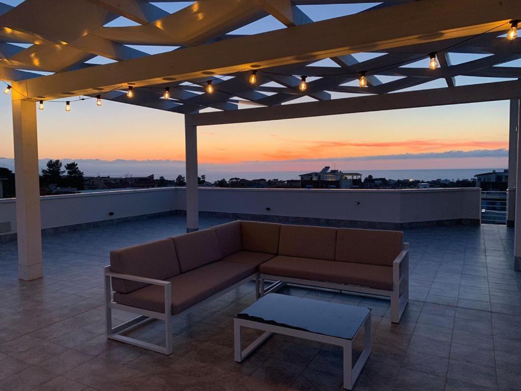 Terrace Ini Daire Terrasini Dış mekan fotoğraf